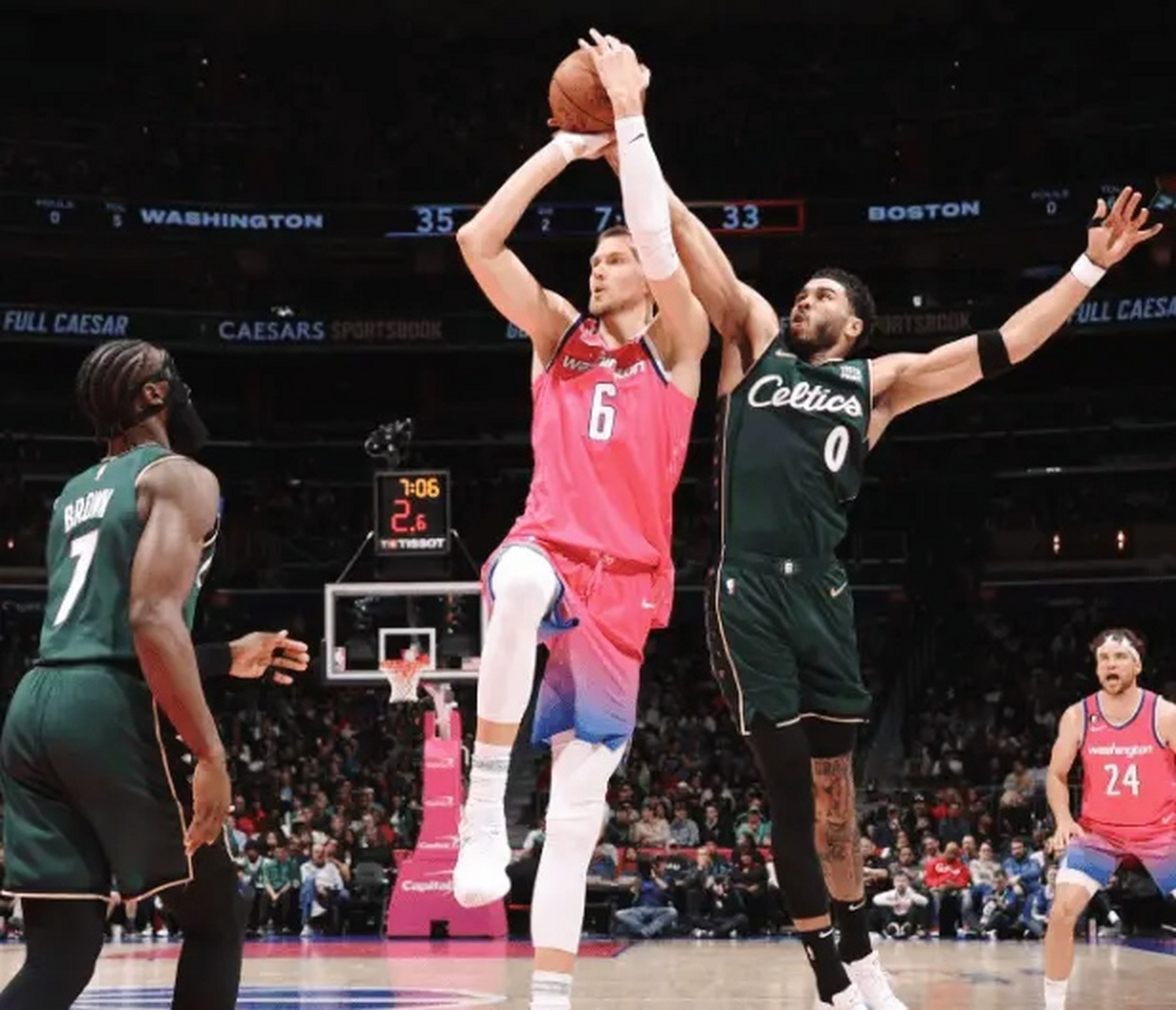 塔图姆官方公布新规，波尔津吉斯引发争议，凯尔特人球迷热议！的简单介绍