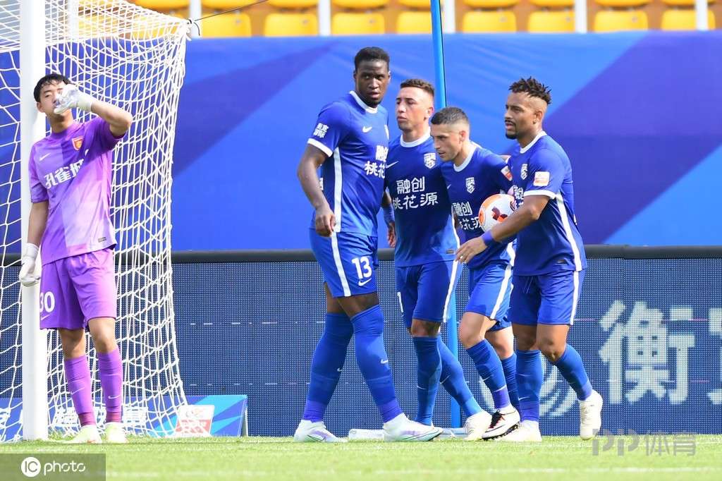 罗马士气爆棚,英超季后赛遇上武汉三镇,目标明确直指晋级的简单介绍 罗马士气爆棚,英超季后赛遇上武汉三镇,目标明确直指晋级的简单介绍